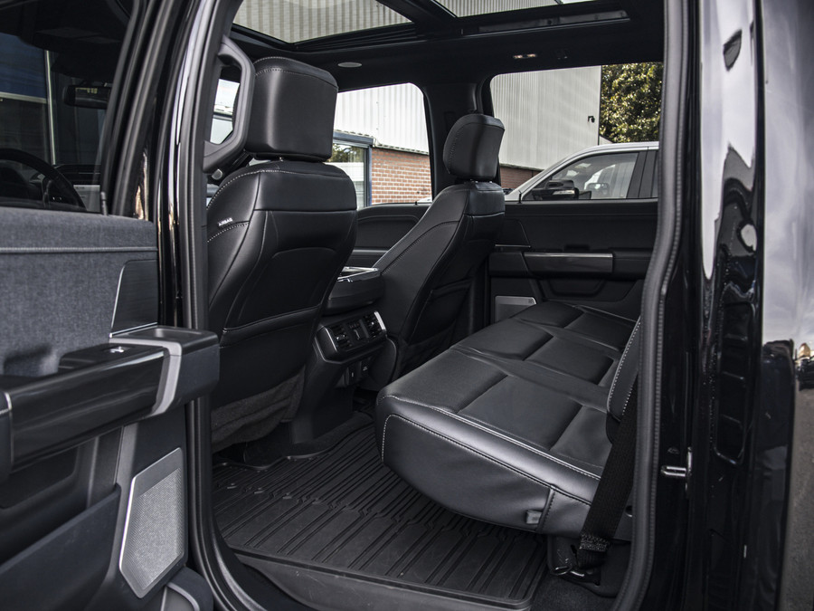 Ford F-150 5.0 V8 SuperCrew Lariat |