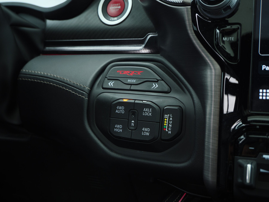 Dodge RAM 1500 | TRX | 6.2 V8 | 4x4 | Crew Cab |