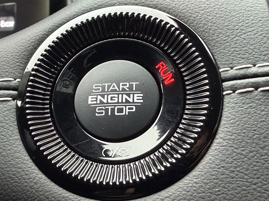 Jeep Compass 4xe 190 Plug-in Hybrid Altitude (Keyless Entry - LED - Camera - Navigatie via APP - Adaptieve Cruise