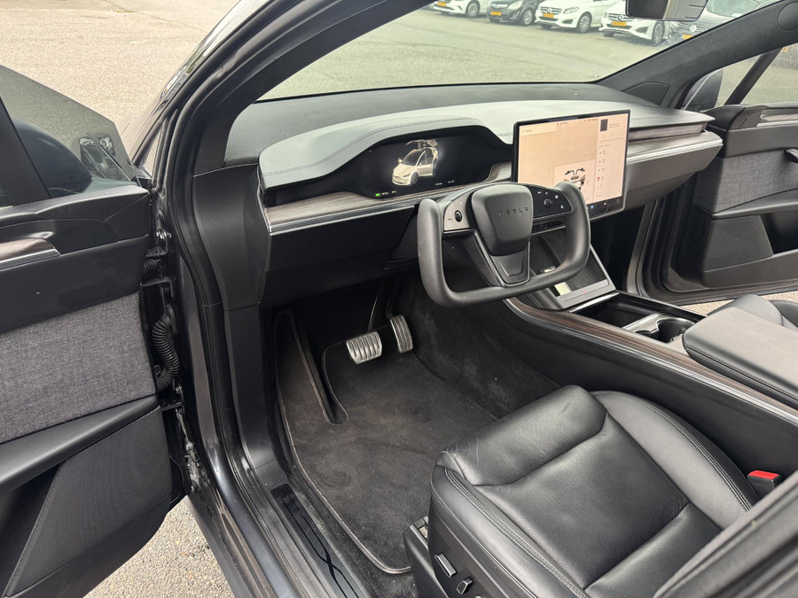 Tesla Model X Base AWD 7 personen