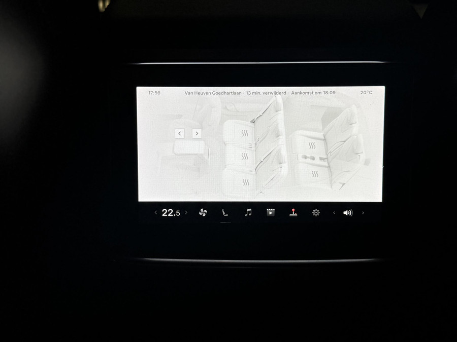 Tesla Model X Base AWD 7 personen