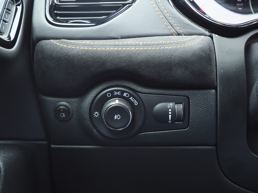 Dodge Durango R/T | 5.7L V8 | 360pk | Full option | Forged Carbon |