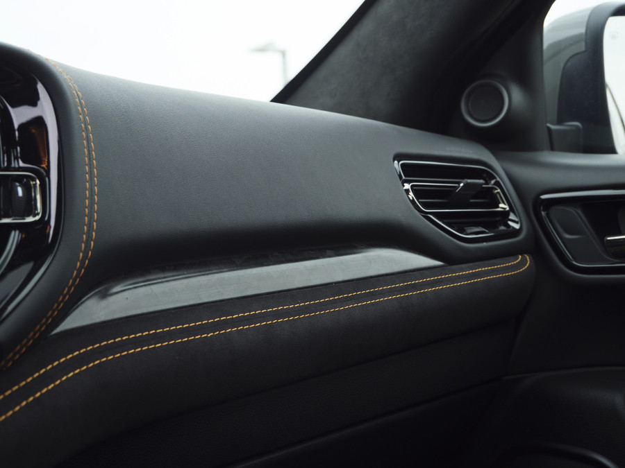 Dodge Durango R/T | 5.7L V8 | 360pk | Full option | Forged Carbon |