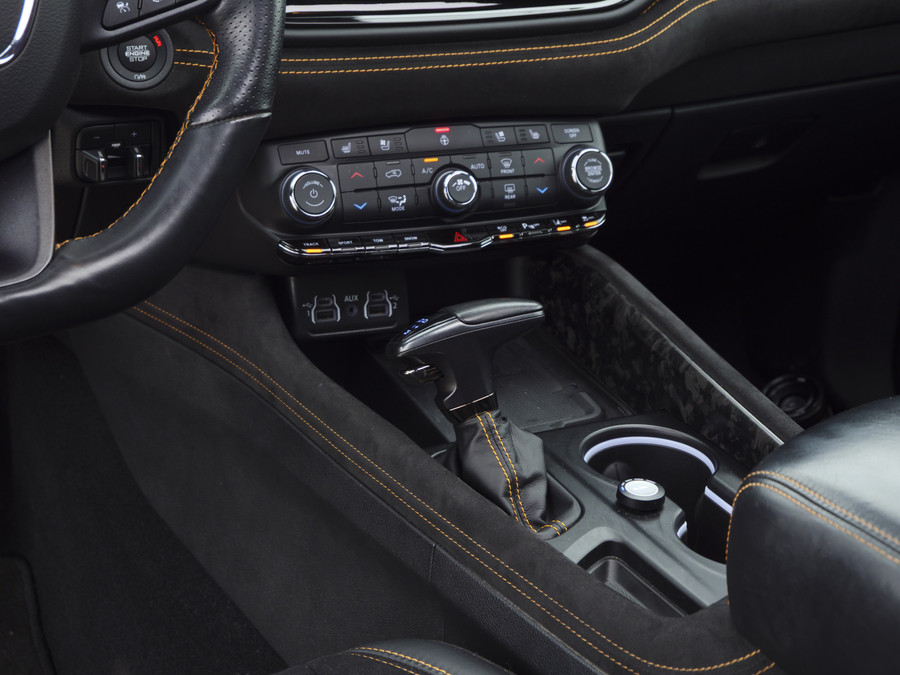 Dodge Durango R/T | 5.7L V8 | 360pk | Full option | Forged Carbon |