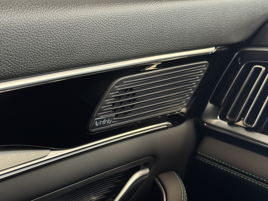 BYD SEAL U 217PK PHEV BOOST 18,3KW PANO HEADUP 360.CAM STOEL/STUUR VERW STOEL.VENTILATIE INFINITY/AUDIO