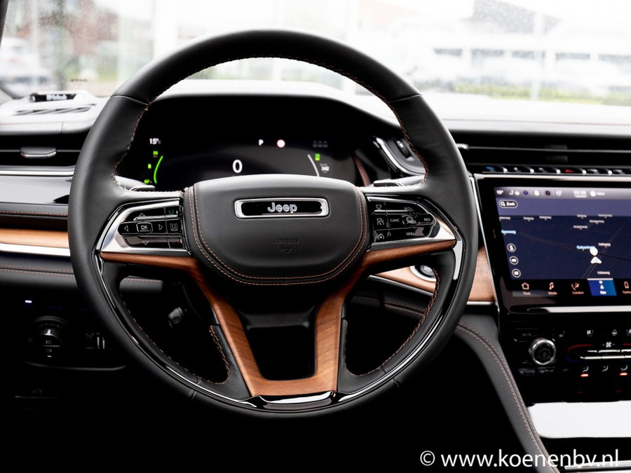 Jeep Grand Cherokee 2.0 4xE PHEV 4WD Aut. Summit Reserve PANO / LUCHTVERING