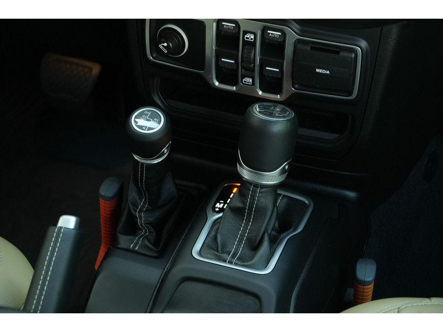 Jeep Wrangler Unlimited 2.0T Sahara I Hardtop I Automaat I