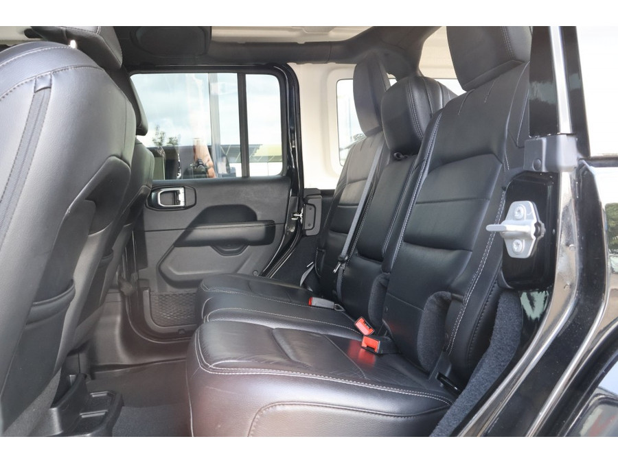Jeep Wrangler 2.0T SAHARA 4x4 Automaat / Leder / 1e Eigenaar