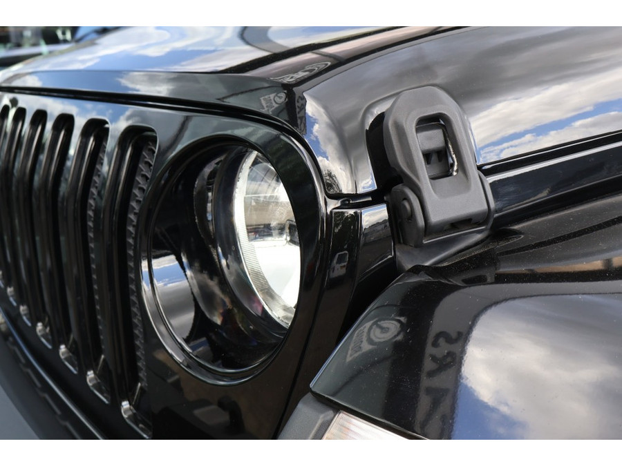 Jeep Wrangler 2.0T SAHARA 4x4 Automaat / Leder / 1e Eigenaar