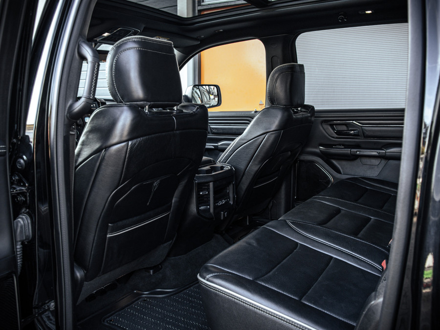 Dodge RAM 1500 5.7 V8 4x4 Crew Cab Limited