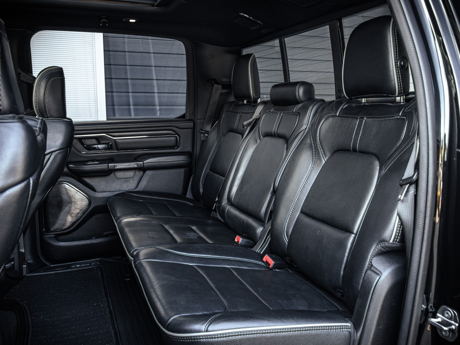 Dodge RAM 1500 5.7 V8 4x4 Crew Cab Limited