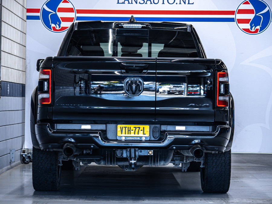 Dodge RAM 1500 5.7 V8 4x4 Crew Cab Limited