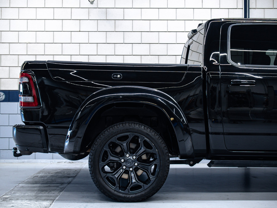 Dodge RAM 1500 5.7 V8 4x4 Crew Cab Limited