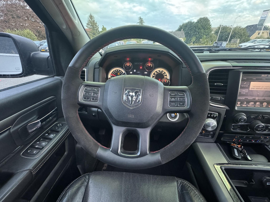 Dodge RAM 1500 5.7 V8 Quad Cab 6'4