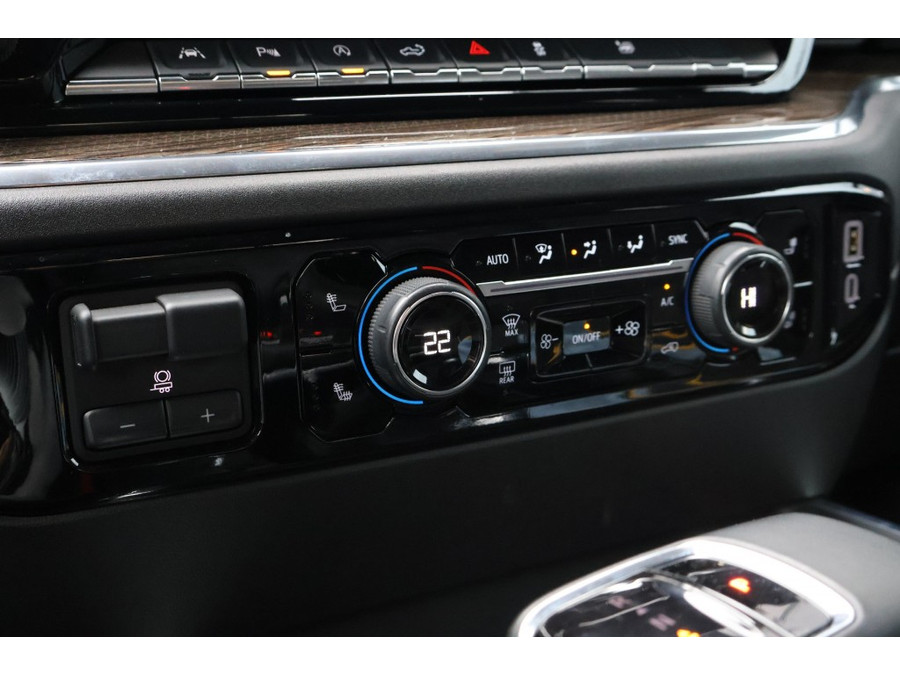 Chevrolet Silverado 6.2 V8 1500 RST / verlaagd / 22 zwarte velgen / Prins LPG / Folding cover
