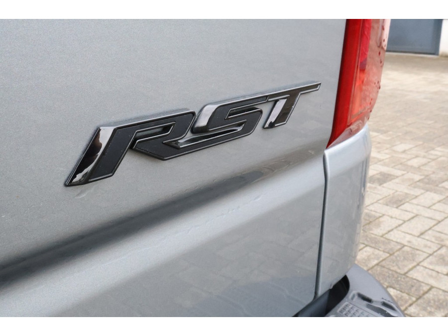 Chevrolet Silverado 6.2 V8 1500 RST / verlaagd / 22 zwarte velgen / Prins LPG / Folding cover