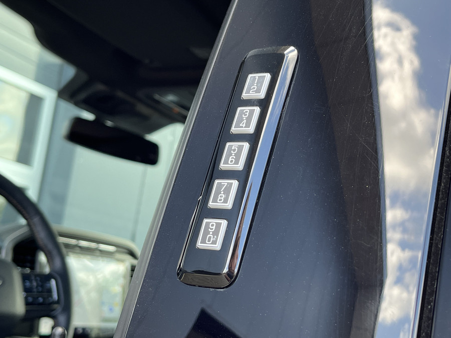 Ford F-150 Platinum EcoBoost 406PK SuperCrew | BPM VRIJ | LPG | Laadbakklep | Trekhaak | Panoramadak
