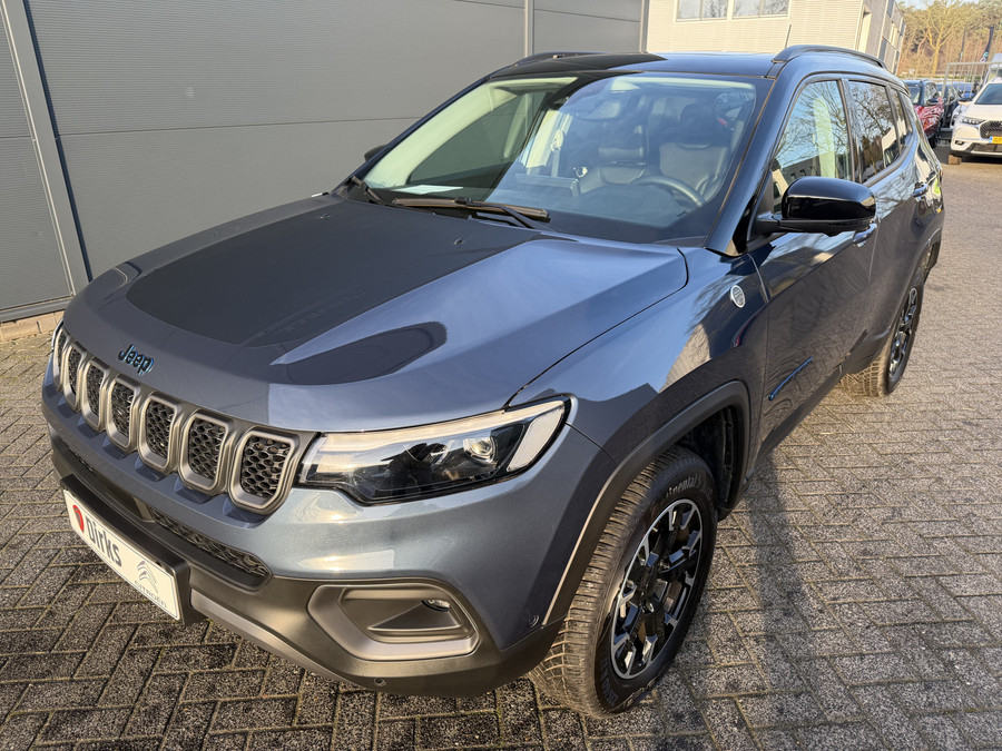 Jeep Compass 4xe 240 Plug-in Trailhawk (Elektrisch Schuifdak - Elektrische klep - 360gr camera - Leder incl verwa