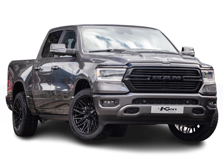 Dodge RAM 1500 5.7 V8 4x4 Crew Cab Dominator
