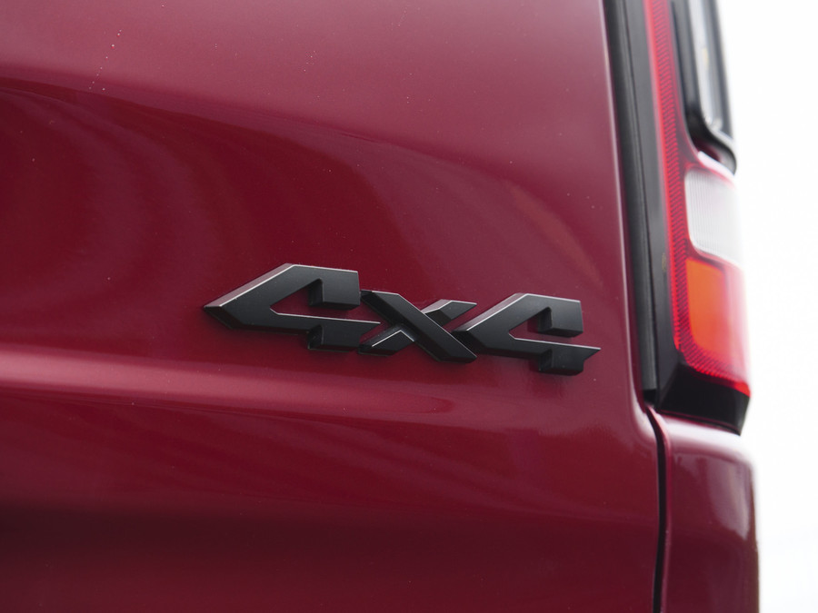 Dodge RAM 1500 | Limited | 5.7 V8 | 4x4 | Crew Cab |
