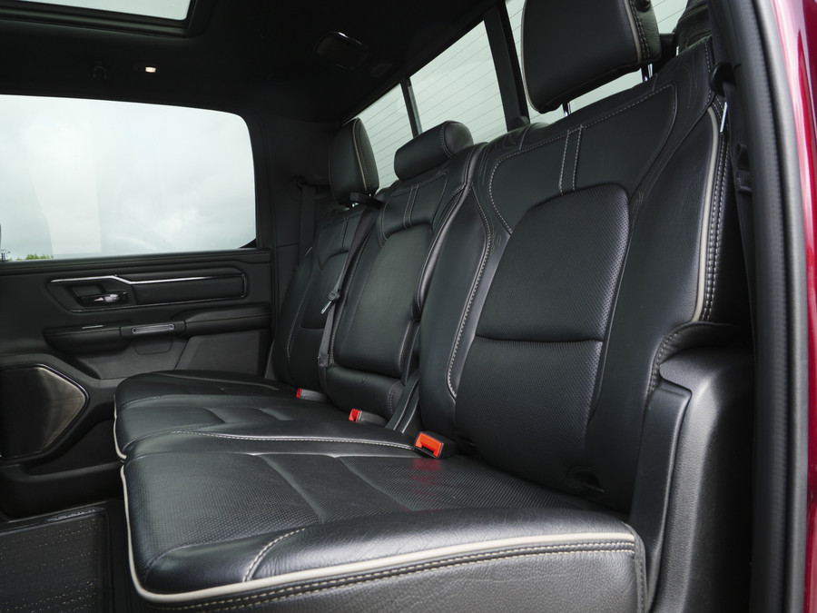 Dodge RAM 1500 | Limited | 5.7 V8 | 4x4 | Crew Cab |