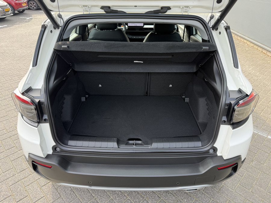 Jeep Avenger 1.2 e-Hybrid Altitude (Elektrische Klep - JBL - Keyless Entry - Adaptieve Cruise Controle - LED - Au