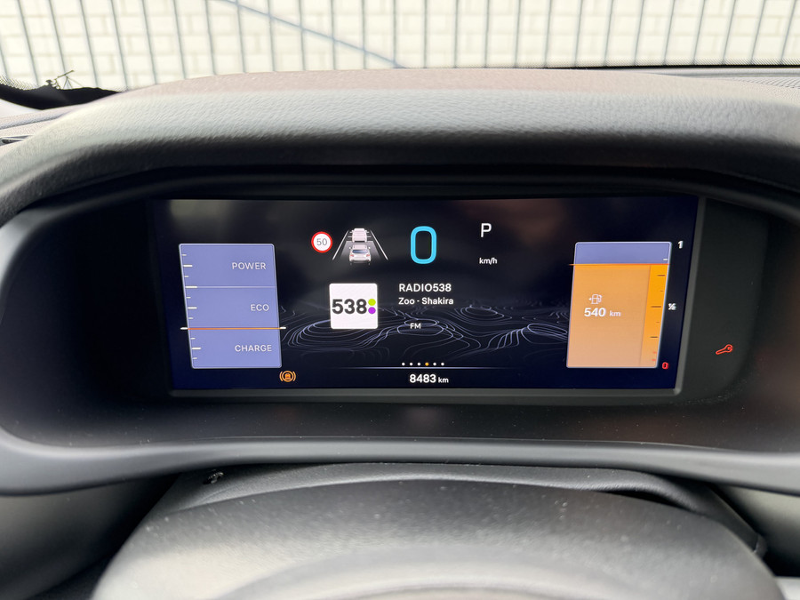 Jeep Avenger 1.2 e-Hybrid Altitude (Elektrische Klep - JBL - Keyless Entry - Adaptieve Cruise Controle - LED - Au