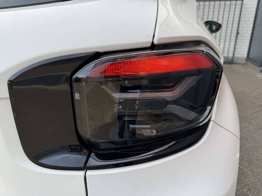 Jeep Avenger 1.2 e-Hybrid Altitude (Elektrische Klep - JBL - Keyless Entry - Adaptieve Cruise Controle - LED - Au