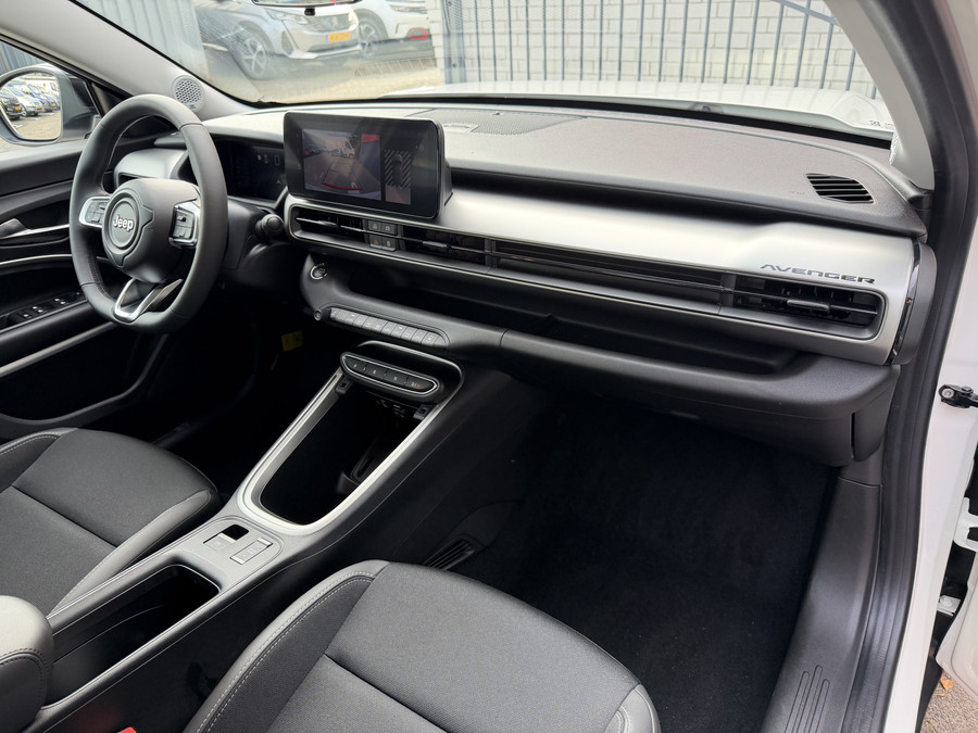 Jeep Avenger 1.2 e-Hybrid Altitude (Elektrische Klep - JBL - Keyless Entry - Adaptieve Cruise Controle - LED - Au