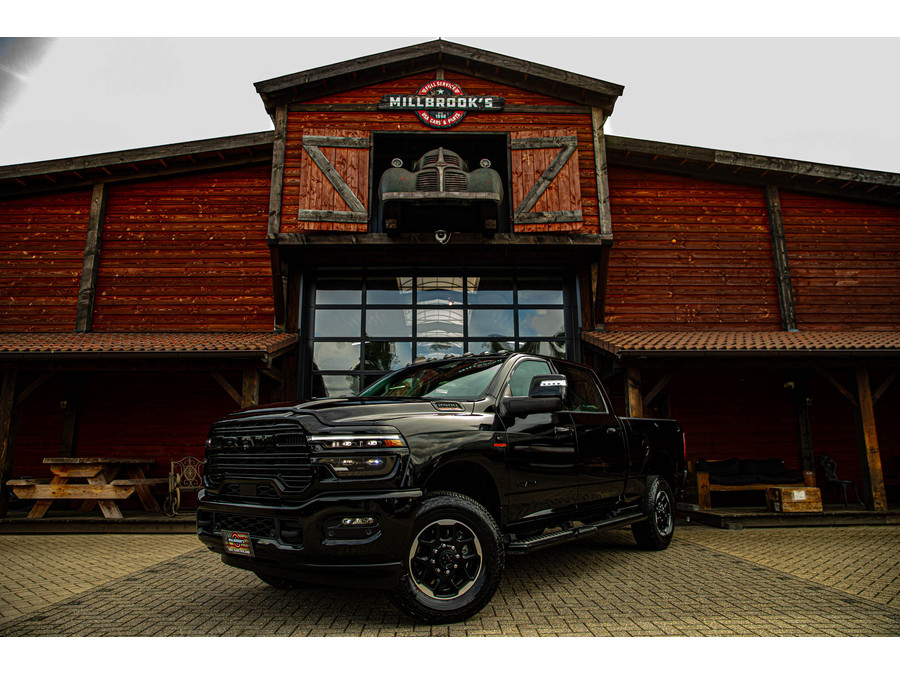 Dodge RAM 2500 laramie 6.7L Cummins 2026 !!20x!!