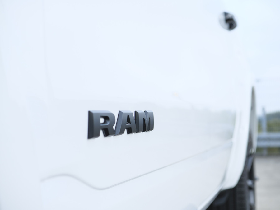 Dodge Ram 1500 | Laramie | Premium Night | 3.0L I6 Hurricane | Crew Cab | 4X4 |