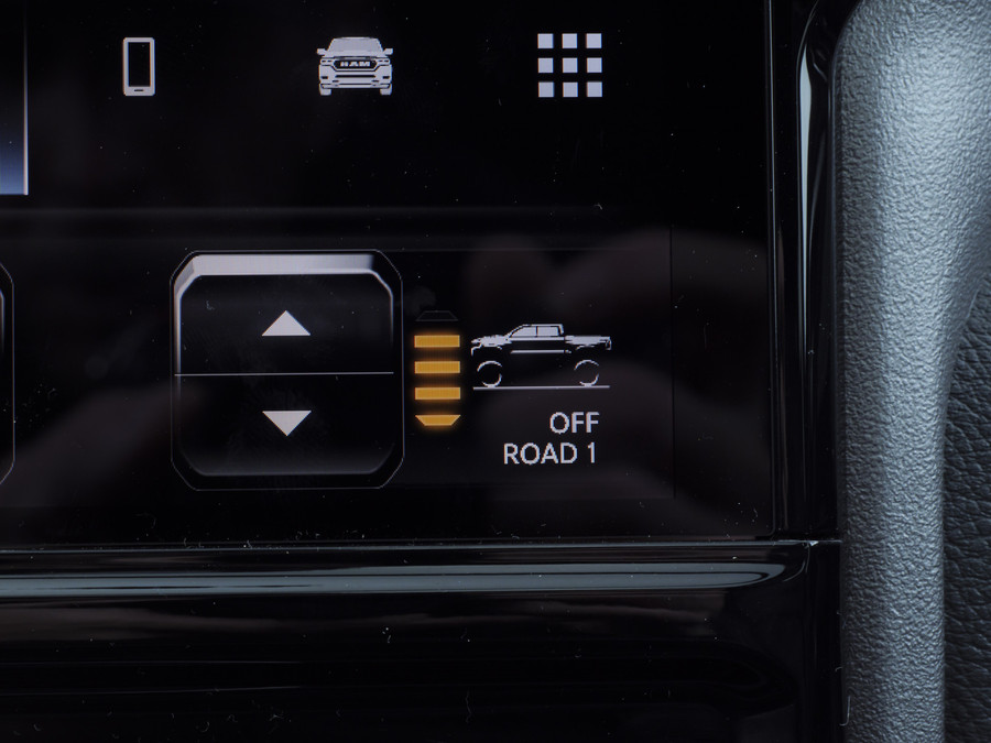 Dodge Ram 1500 | Laramie | Premium Night | 3.0L I6 Hurricane | Crew Cab | 4X4 |