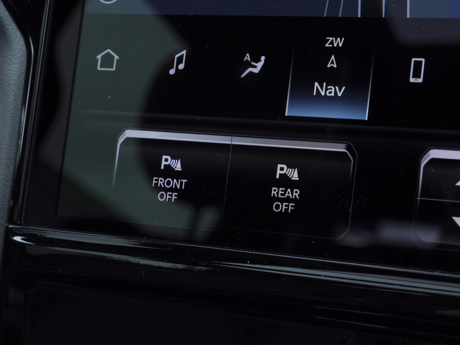 Dodge Ram 1500 | Laramie | Premium Night | 3.0L I6 Hurricane | Crew Cab | 4X4 |