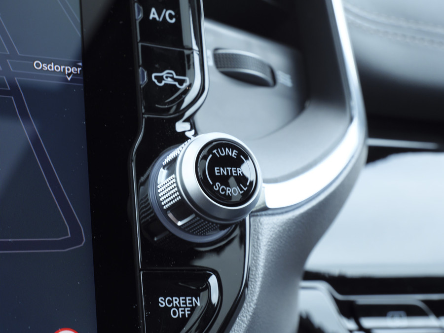 Dodge Ram 1500 | Laramie | Premium Night | 3.0L I6 Hurricane | Crew Cab | 4X4 |