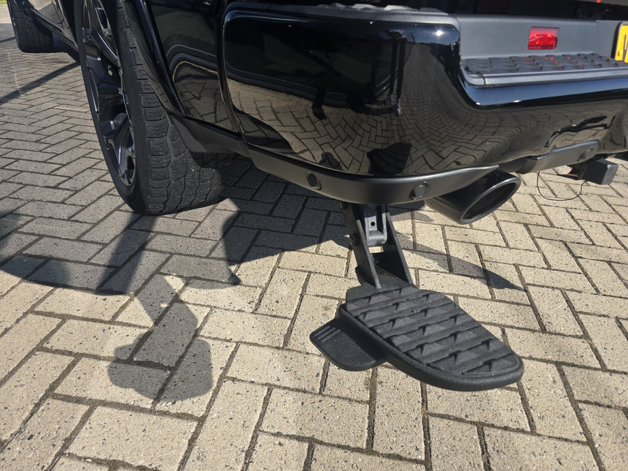 Dodge RAM 1500 5.7 V8 4x4 Crew Cab Laramie