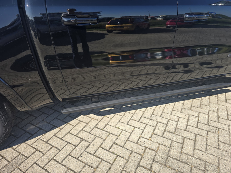Dodge RAM 1500 5.7 V8 4x4 Crew Cab Laramie
