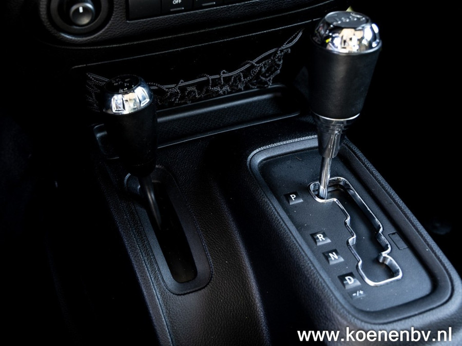 Jeep Wrangler 3.6 V6 4x4 Automaat Sport CLIMA / GOOGLE INFOT. / ZEER NETJES!