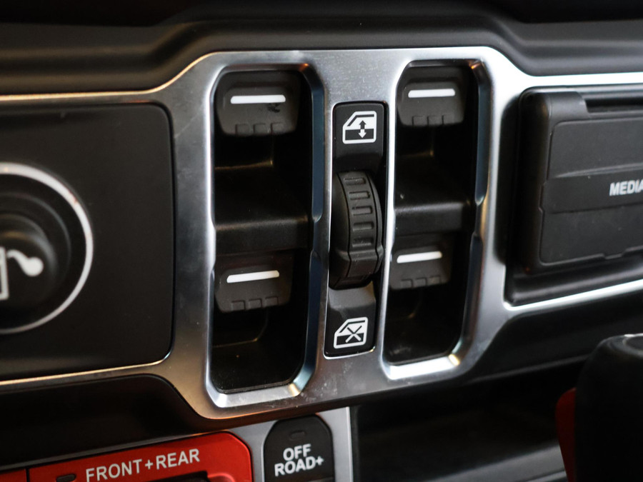 Jeep Wrangler 2.0T Rubicon VAN