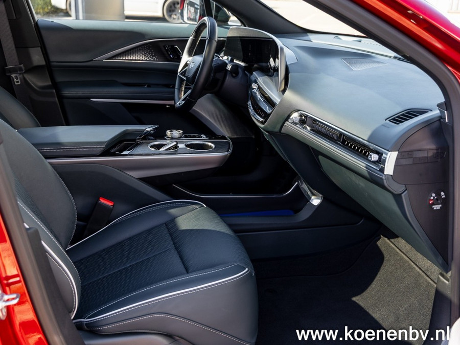 Cadillac Lyriq Luxury Level 3 600 E4 AWD 528PK EV/ 530 KM WLTP Actieradius/ Donker Interieur