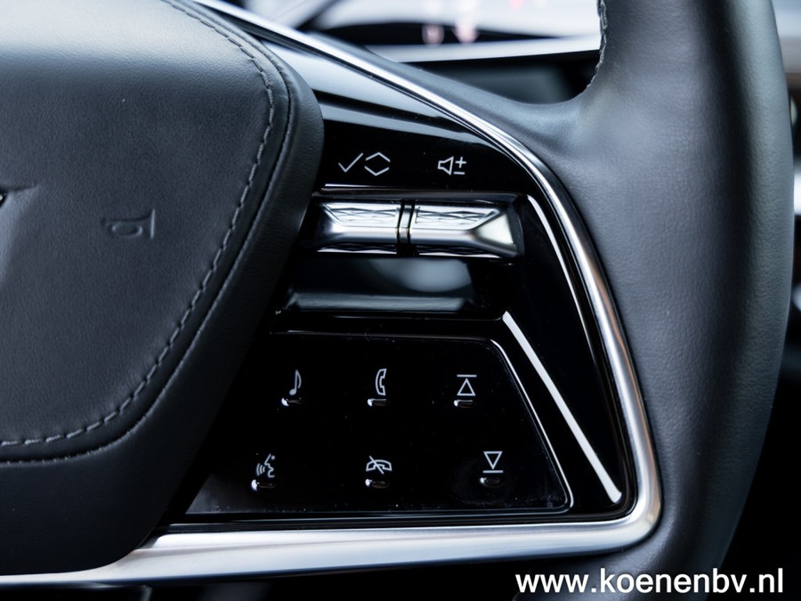 Cadillac Lyriq Luxury Level 3 600 E4 AWD 528PK EV/ 530 KM WLTP Actieradius/ Donker Interieur