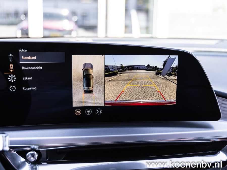 Cadillac Lyriq Luxury Level 3 600 E4 AWD 528PK EV/ 530 KM WLTP Actieradius/ Donker Interieur