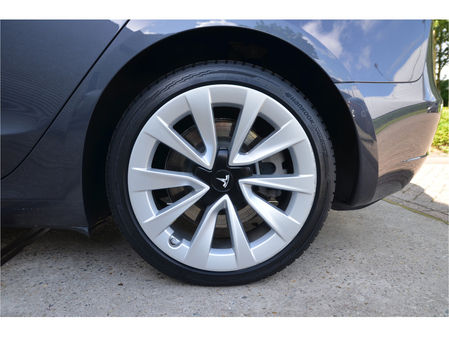 Tesla Model 3 Long Range AWD 75 kWh