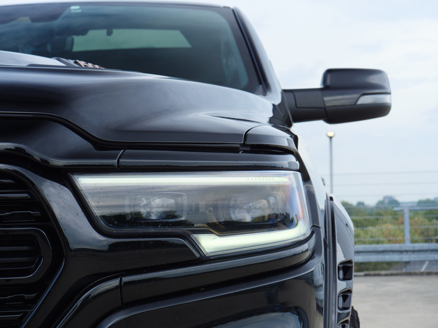 RAM 1500 Limited | 5.7 V8 | 4x4 | Crew Cab |