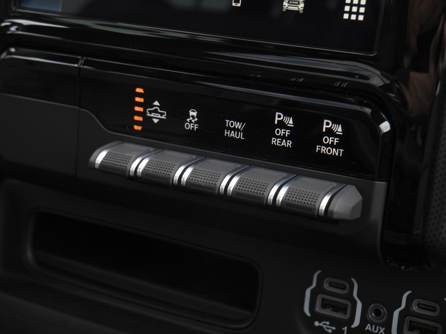 RAM 1500 Limited | 5.7 V8 | 4x4 | Crew Cab |