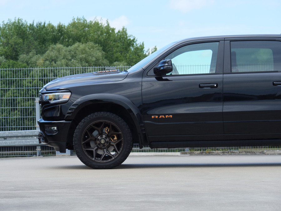 RAM 1500 Limited | 5.7 V8 | 4x4 | Crew Cab |