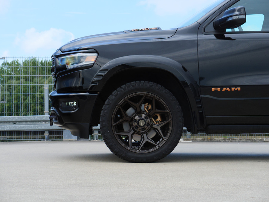 RAM 1500 Limited | 5.7 V8 | 4x4 | Crew Cab |
