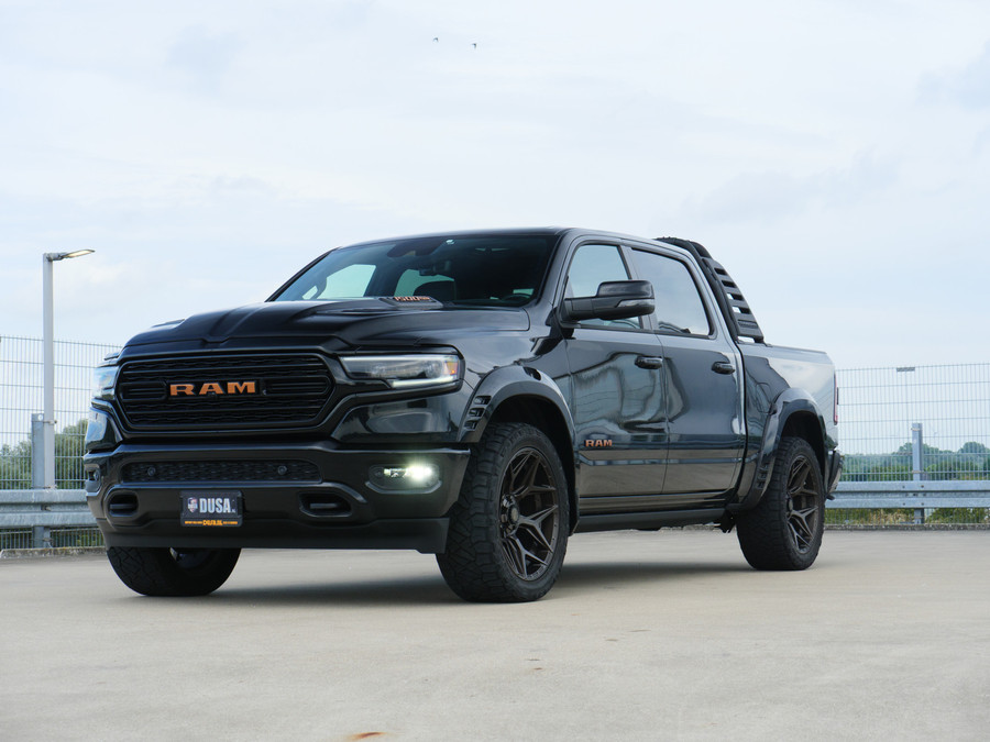 RAM 1500 Limited | 5.7 V8 | 4x4 | Crew Cab |