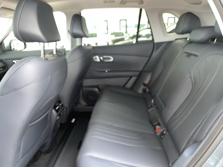 Geely Starray EM-i 1.5 Max+