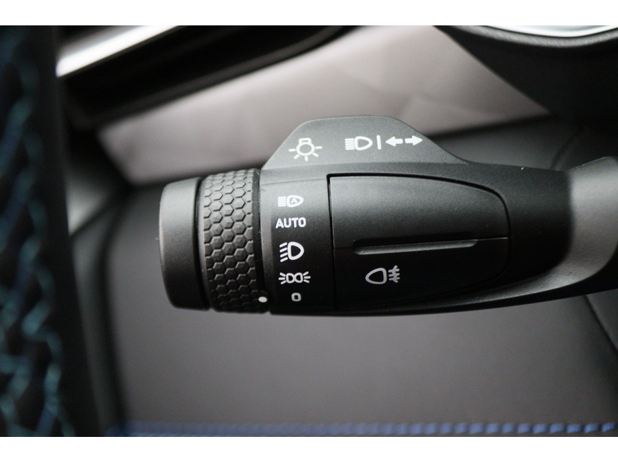 Lynk & Co 01 1.5 Plug-in Hybrid