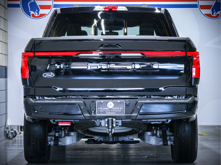 Ford Lightning Lariat Extended Range | 514 km. range Extended Range